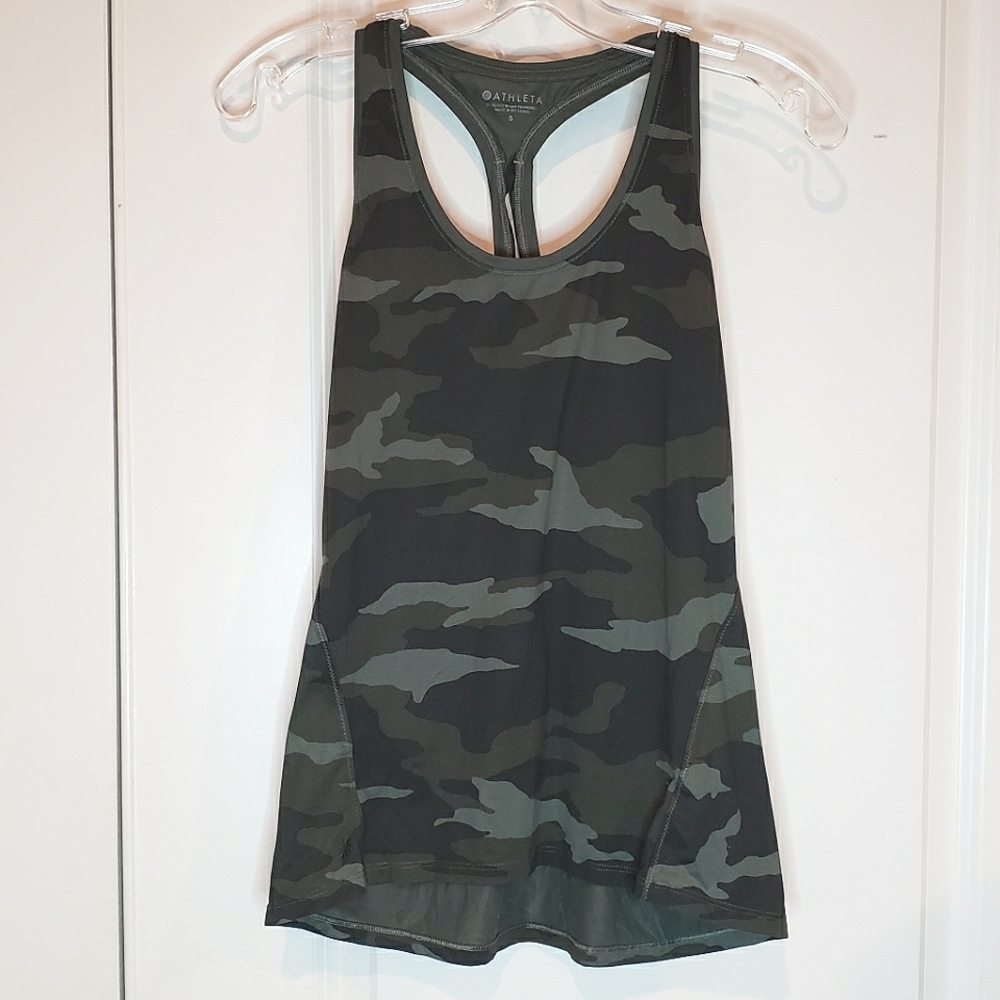 Athleta Limitless Green Camo Keyhole Racerback Tank S